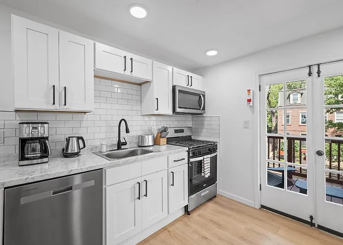 Shadyside, 3c Spacious & Modern Private Bedroom With Shared Bathroom And Free Parking *